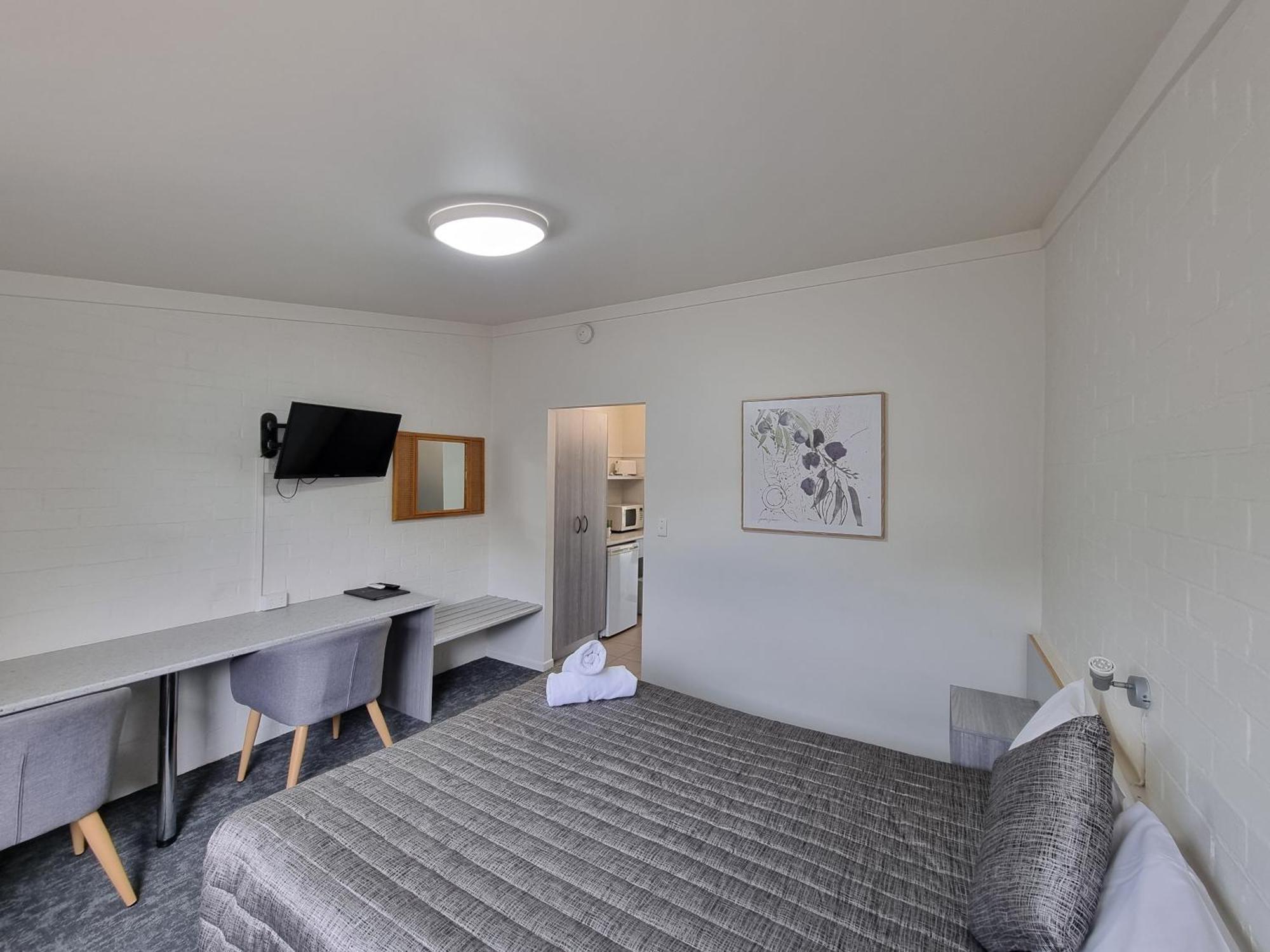 Y Motels Yarraman ภายนอก รูปภาพ